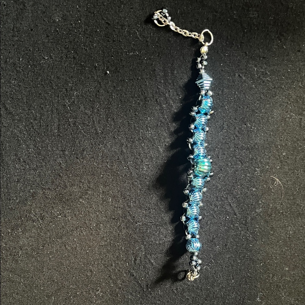 Elegant Blue Beaded Bracelet